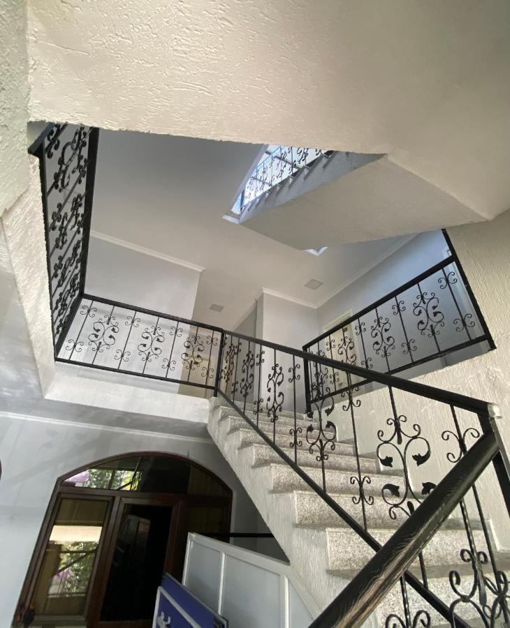 House On Moryakov 55 Aparthotel Chakvi Bagian luar foto