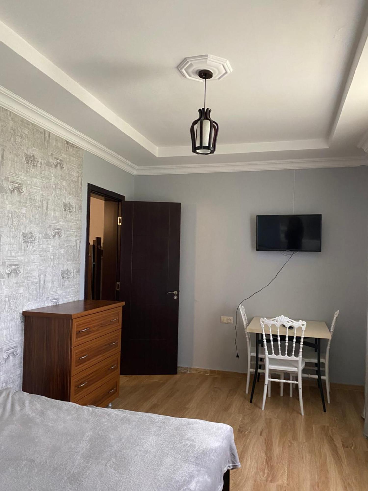 House On Moryakov 55 Aparthotel Chakvi Ruang foto