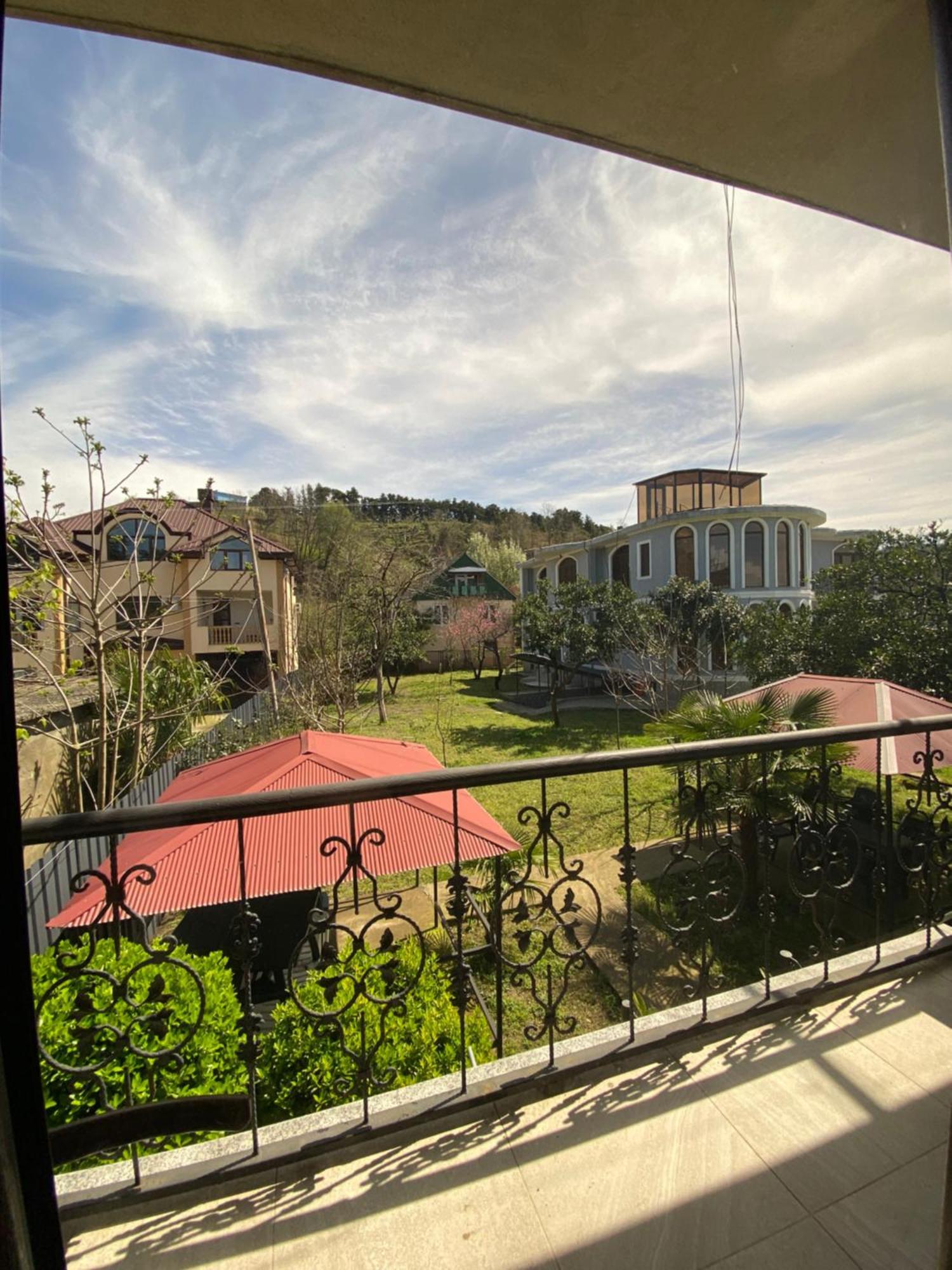 House On Moryakov 55 Aparthotel Chakvi Bagian luar foto