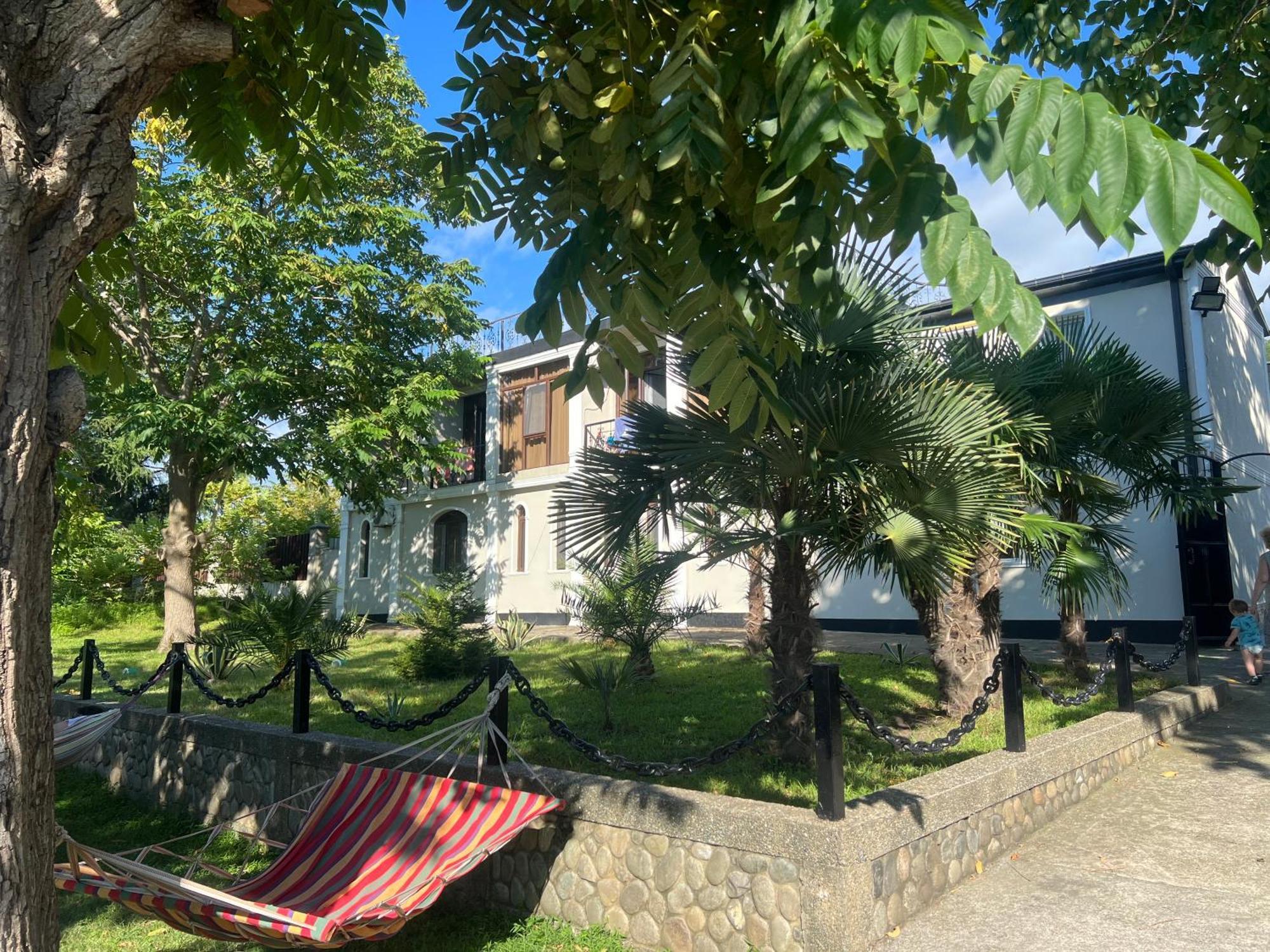 House On Moryakov 55 Aparthotel Chakvi Bagian luar foto