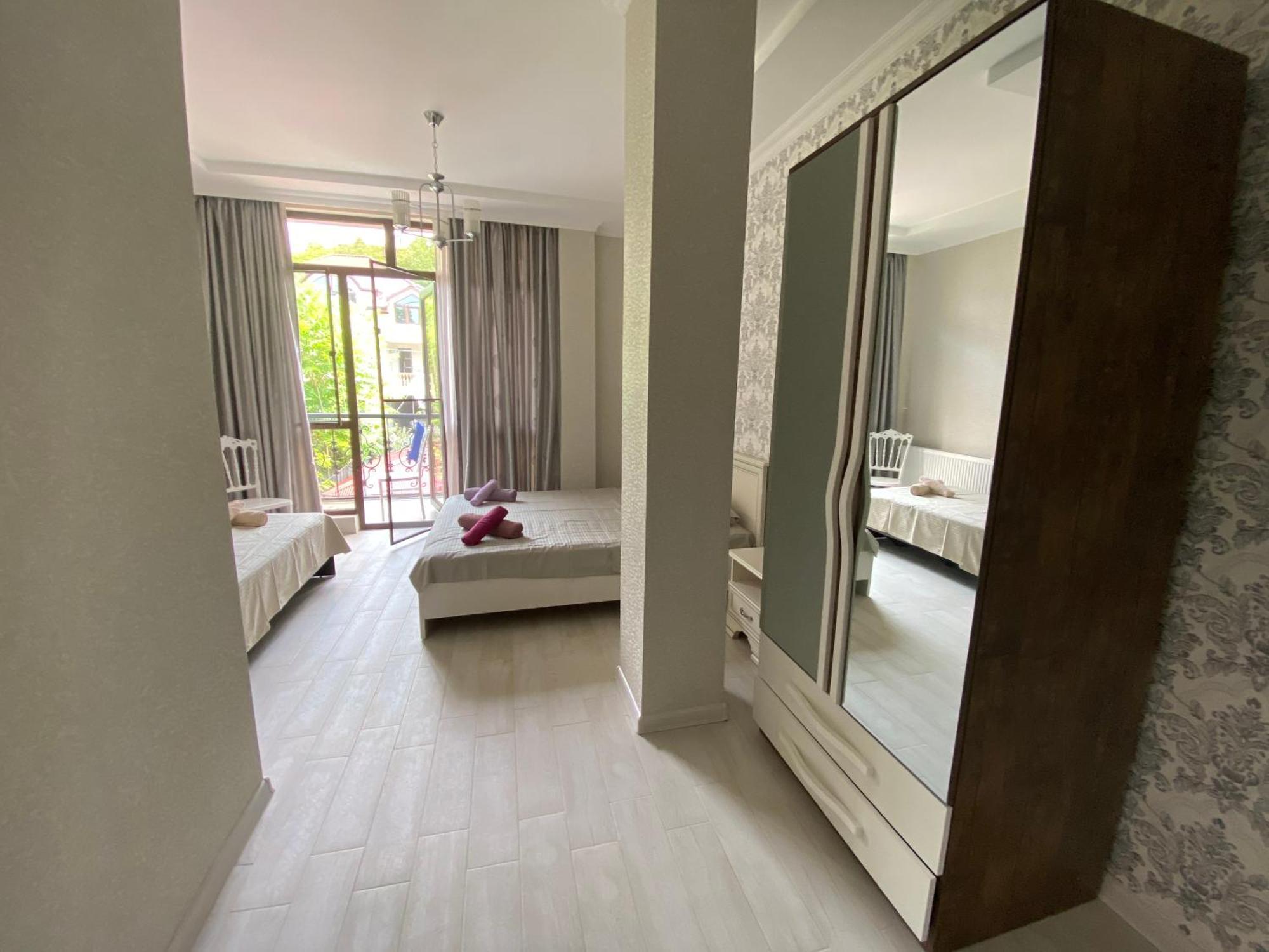 House On Moryakov 55 Aparthotel Chakvi Bagian luar foto